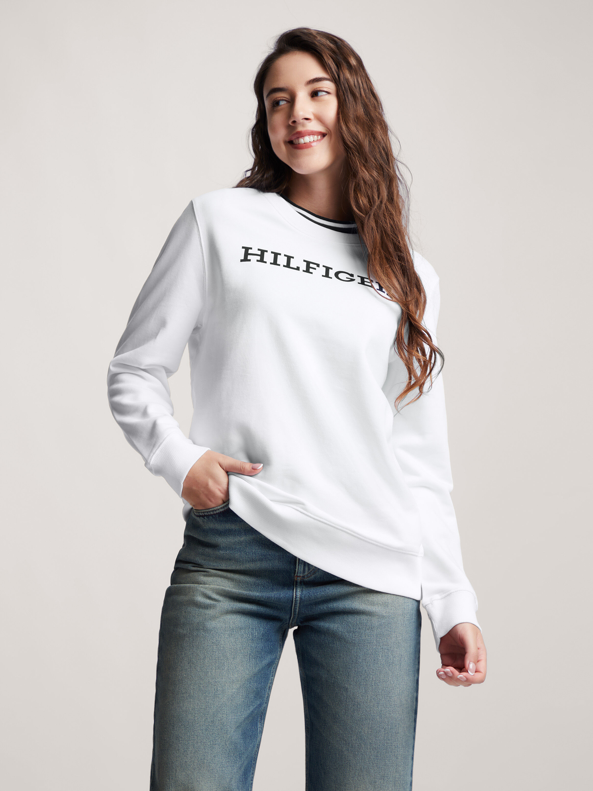 Tommy hilfiger on sale long sweatshirt