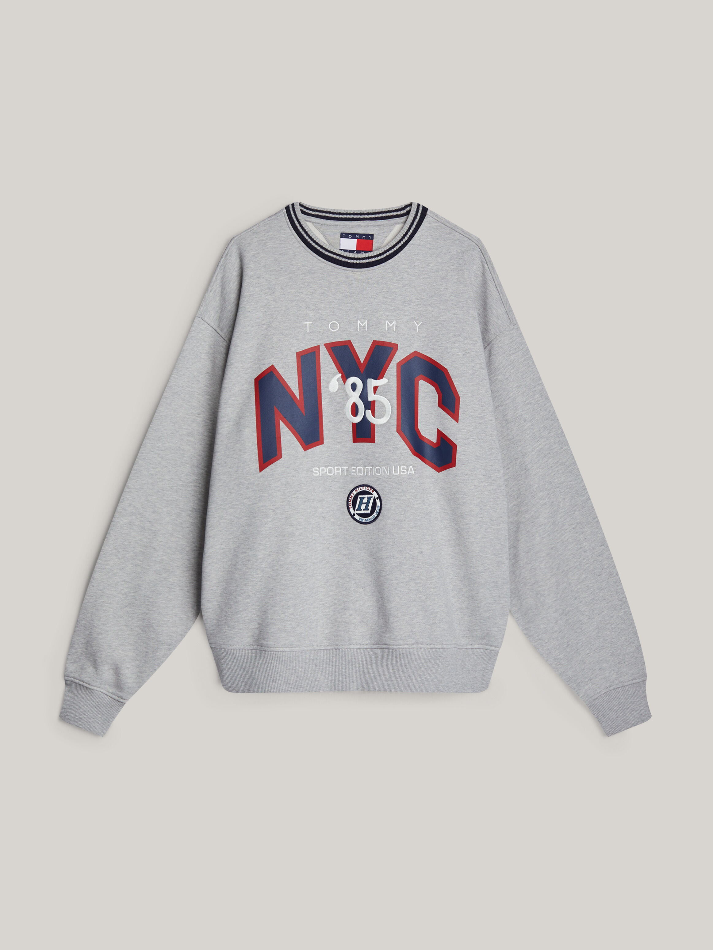 Tommy jeans 85 sweatshirt hot sale