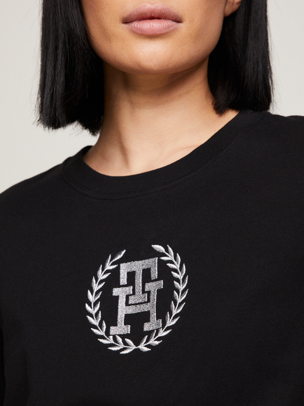 TH Monogram圓領 T 恤, Black, hi-res