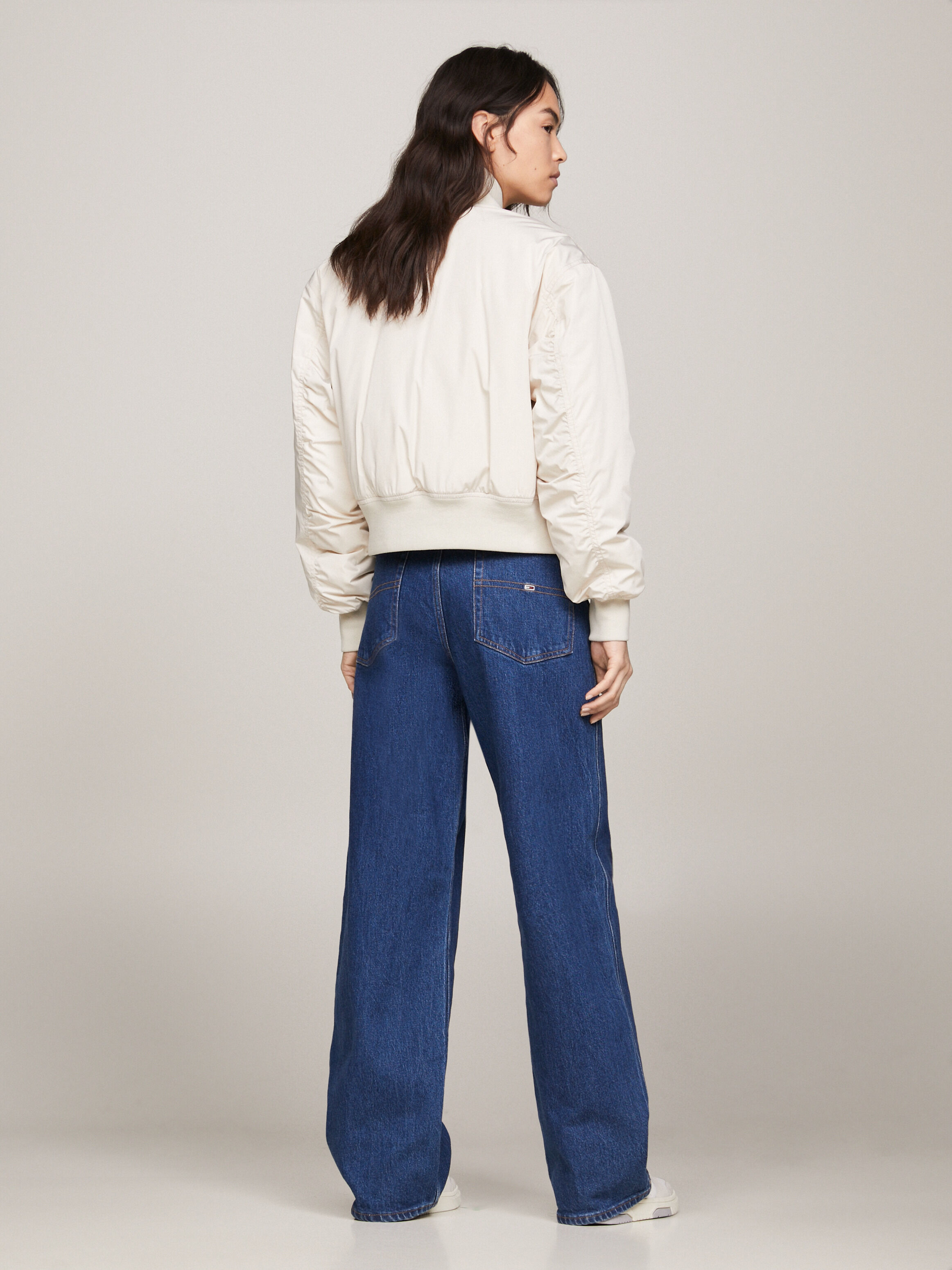 Tommy jeans outline discount logo scuba bomber jacket
