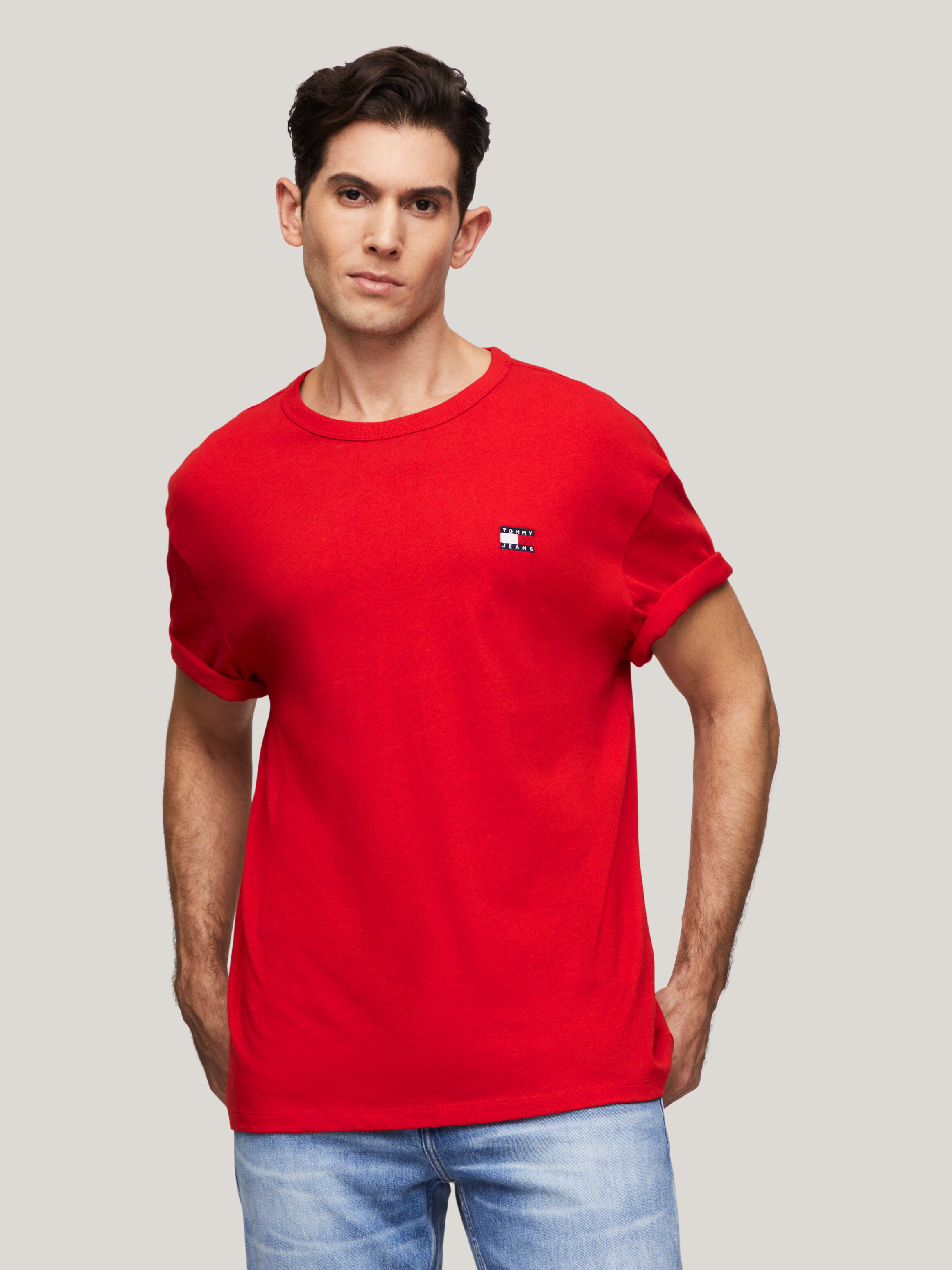 Tommy badge new arrivals tee