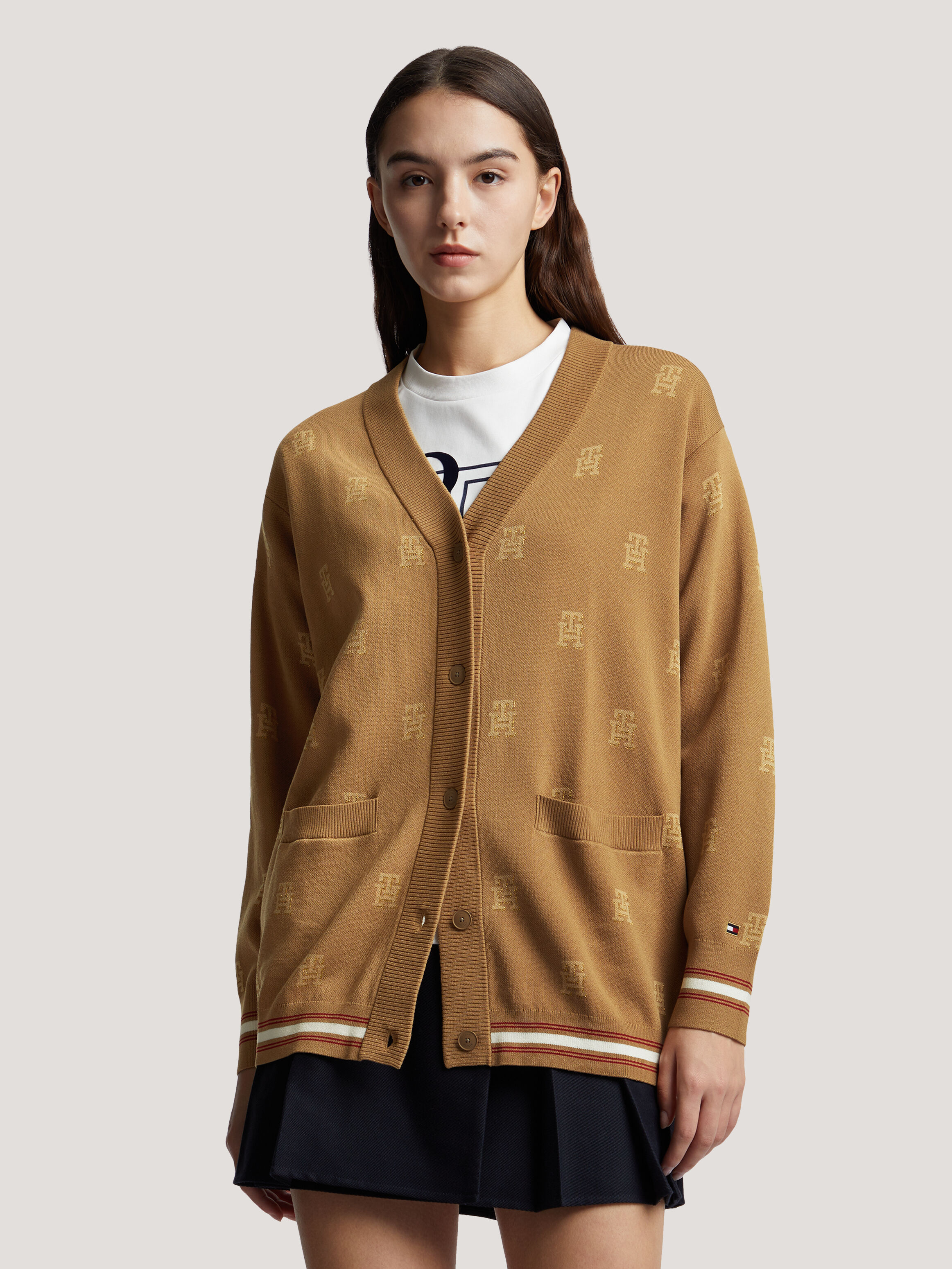 Tommy sales hilfiger th