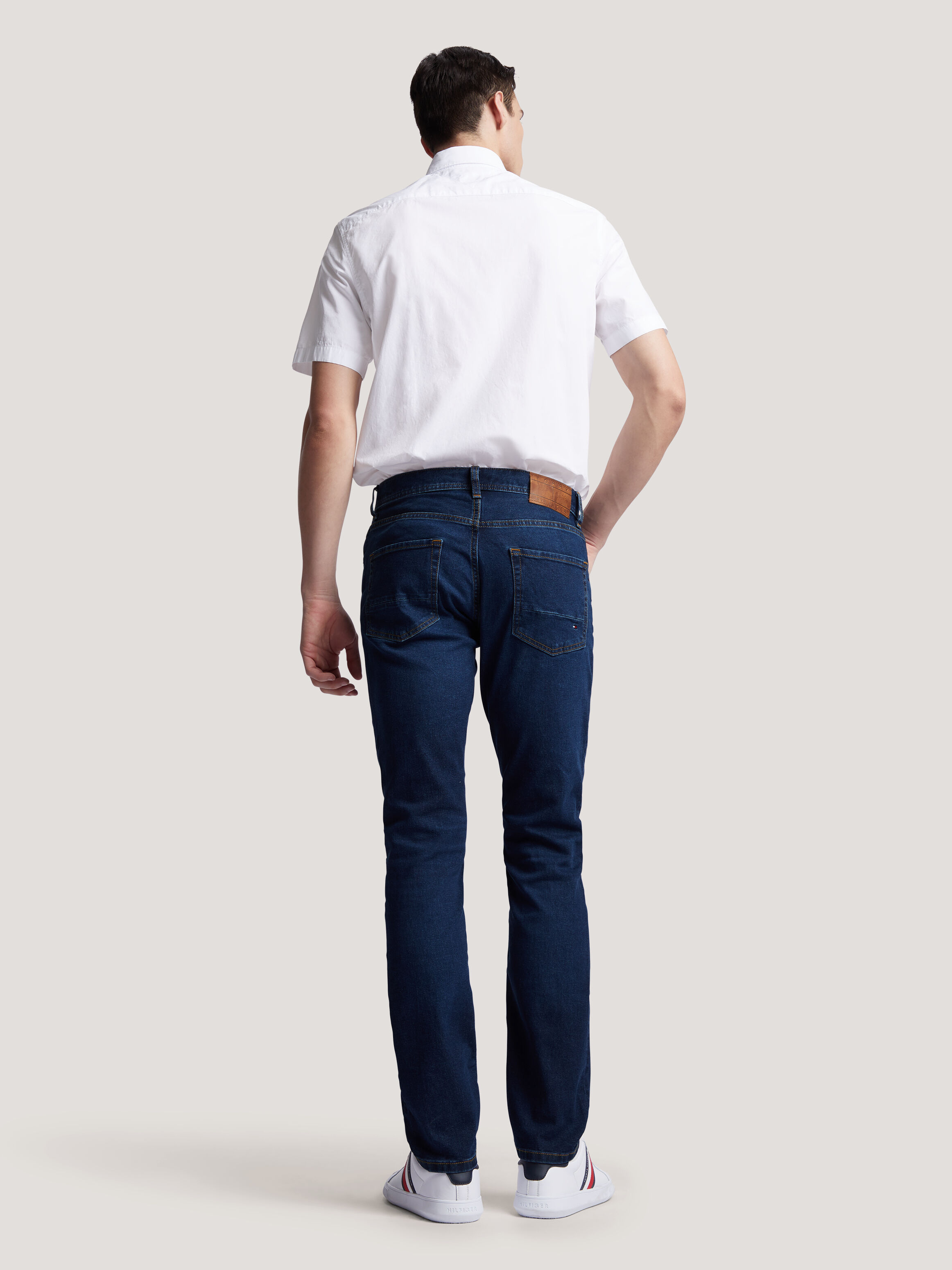 Jeans Tommy Hilfiger Taiwan