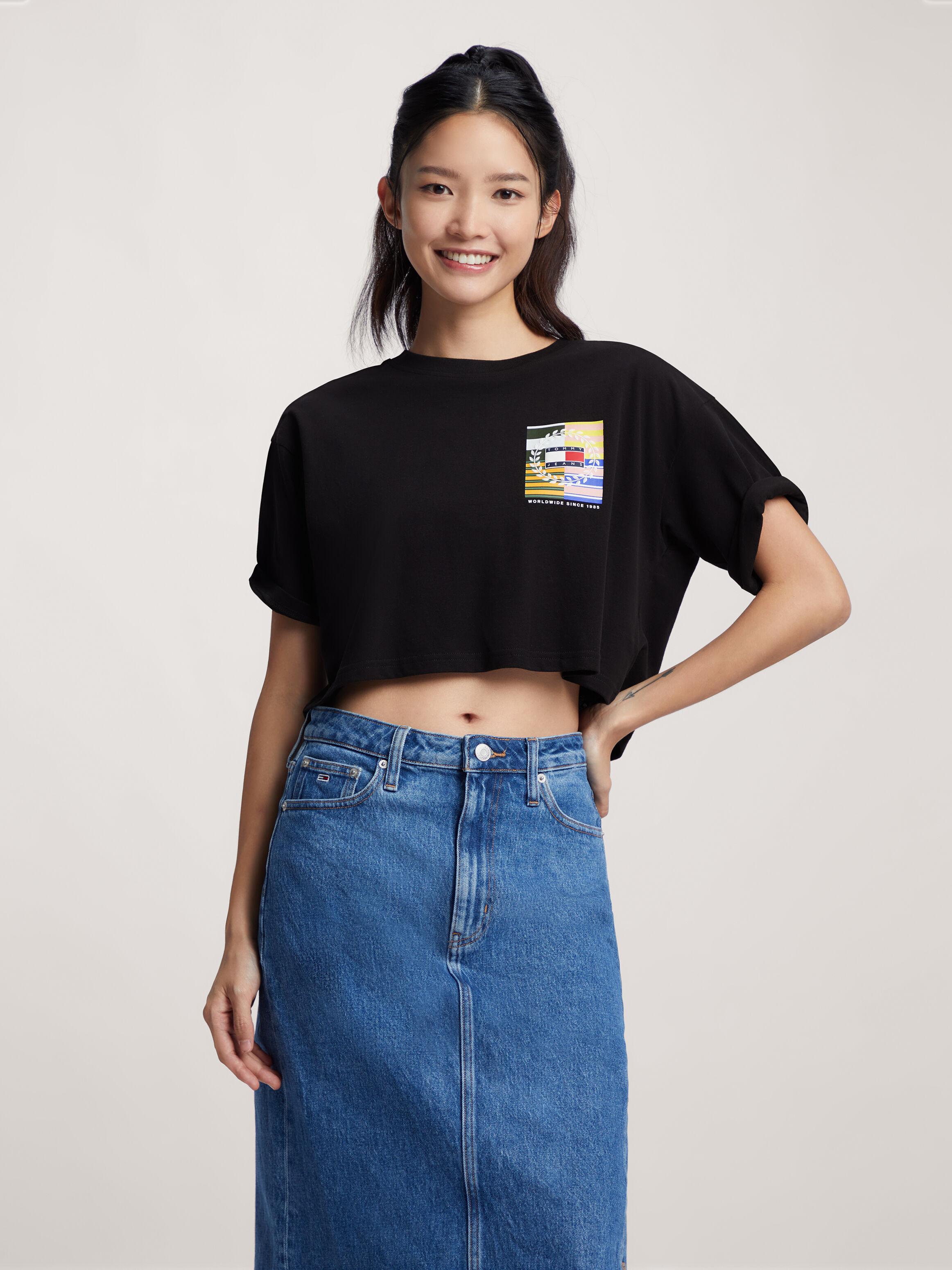 Tommy hilfiger crop online top outfit