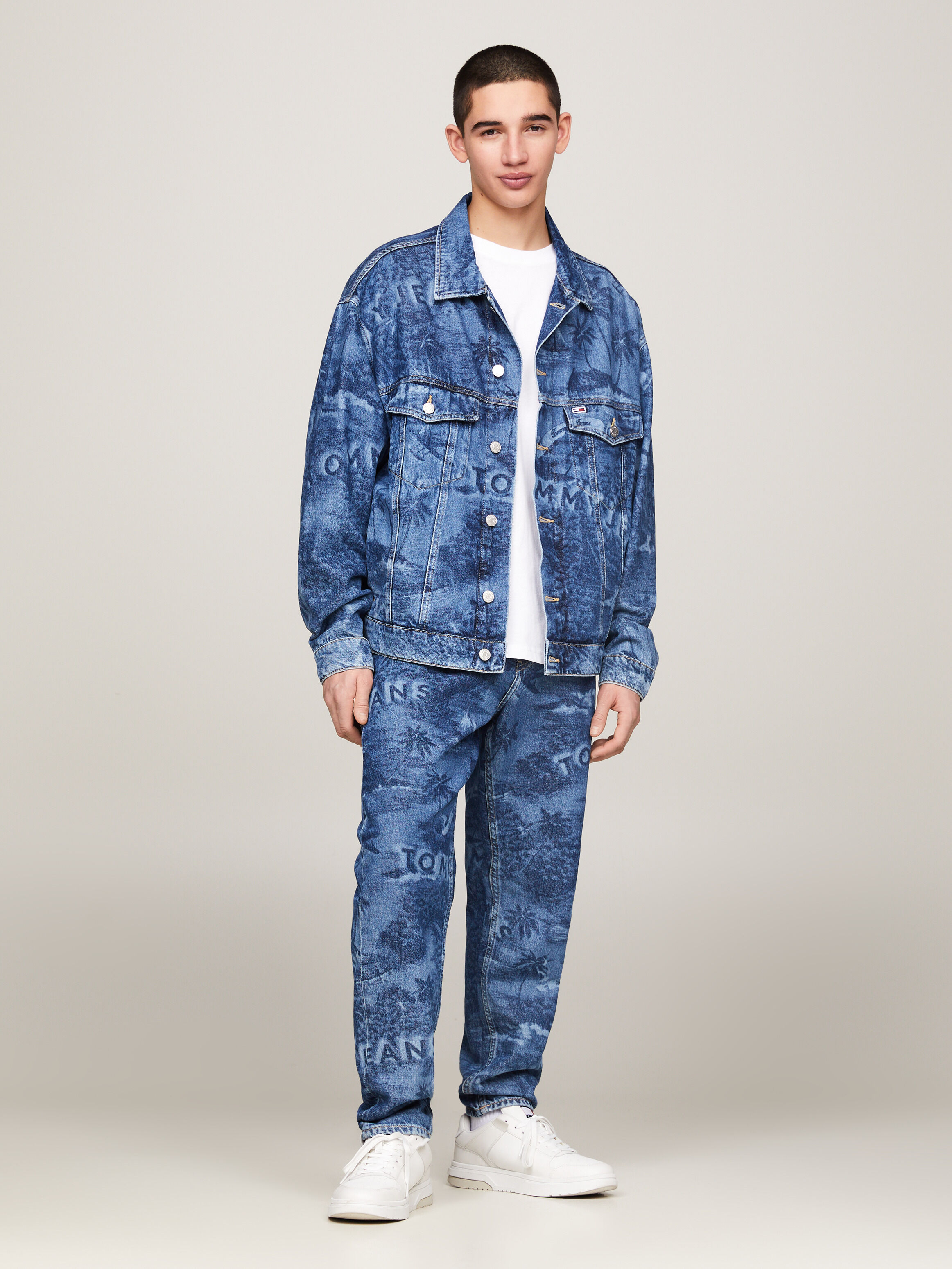 Denim jacket tommy clearance
