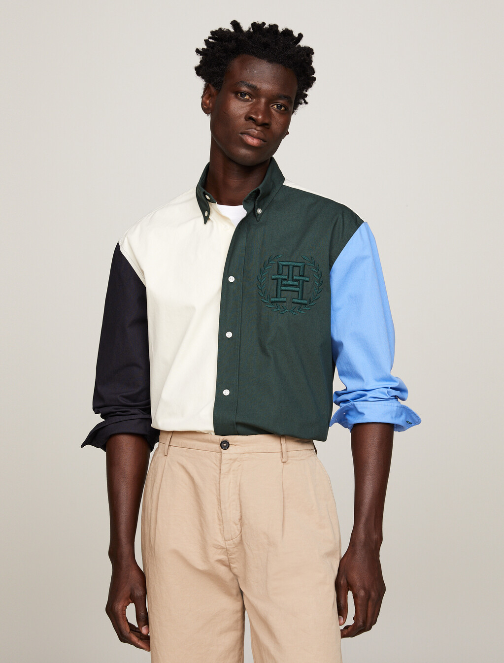 Colour-Blocked Archive Crest Logo Regular Shirt, Hunter / Desert Sky / Multi, hi-res