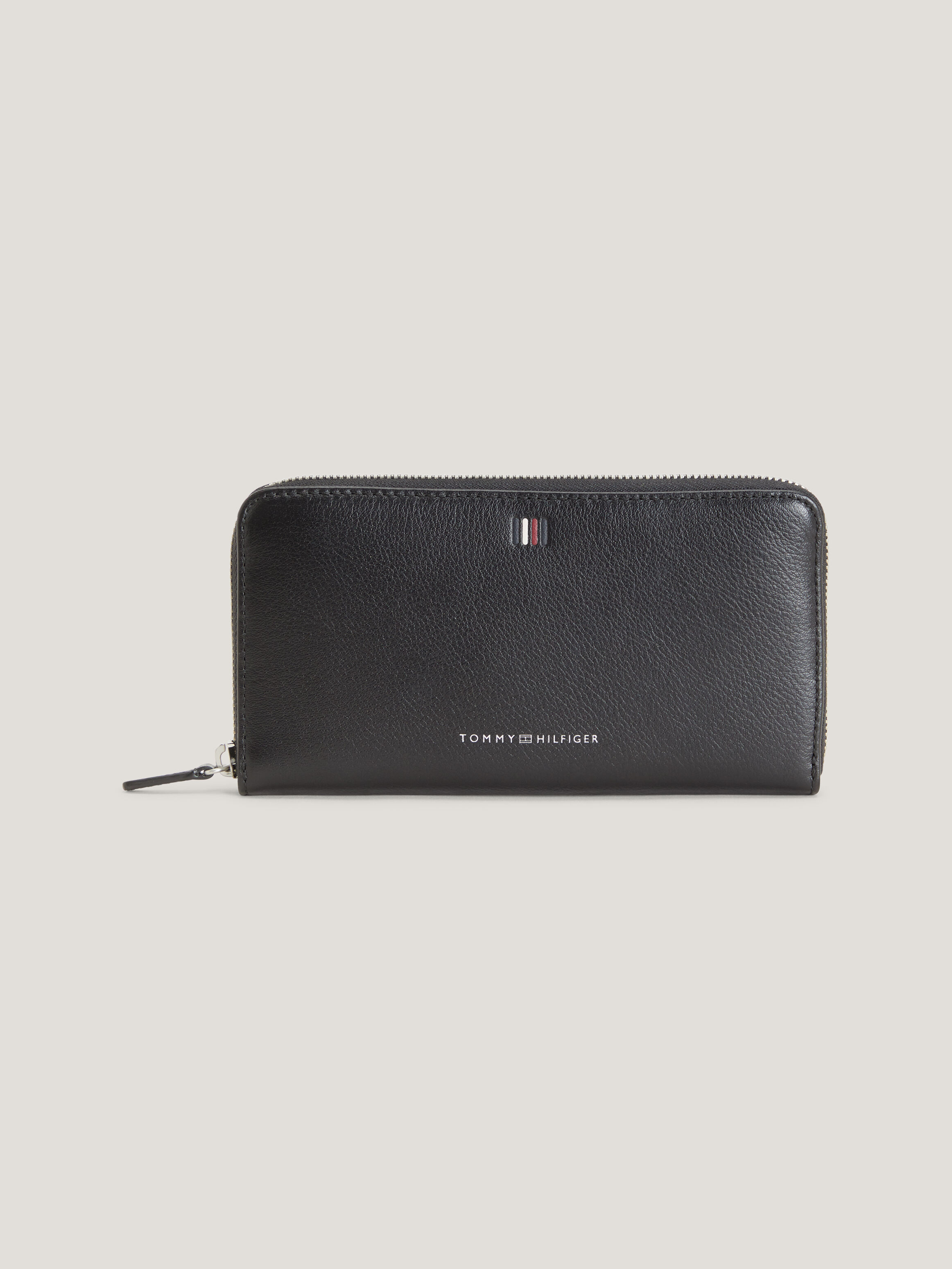 Tommy hilfiger crossbody best sale wallet