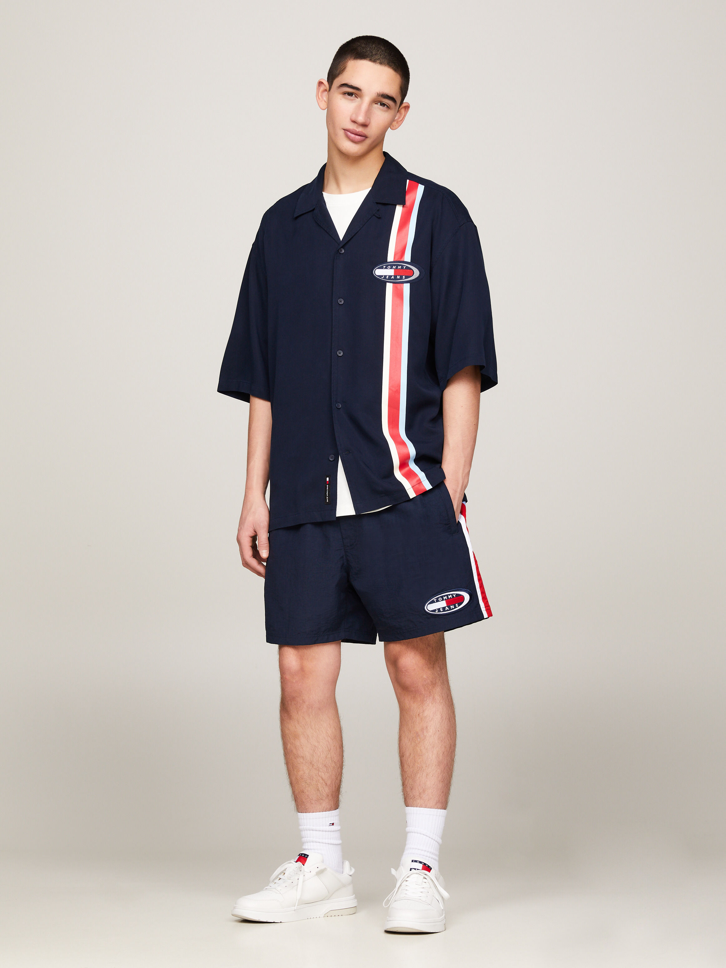 Tommy jeans trekking clearance from the archives