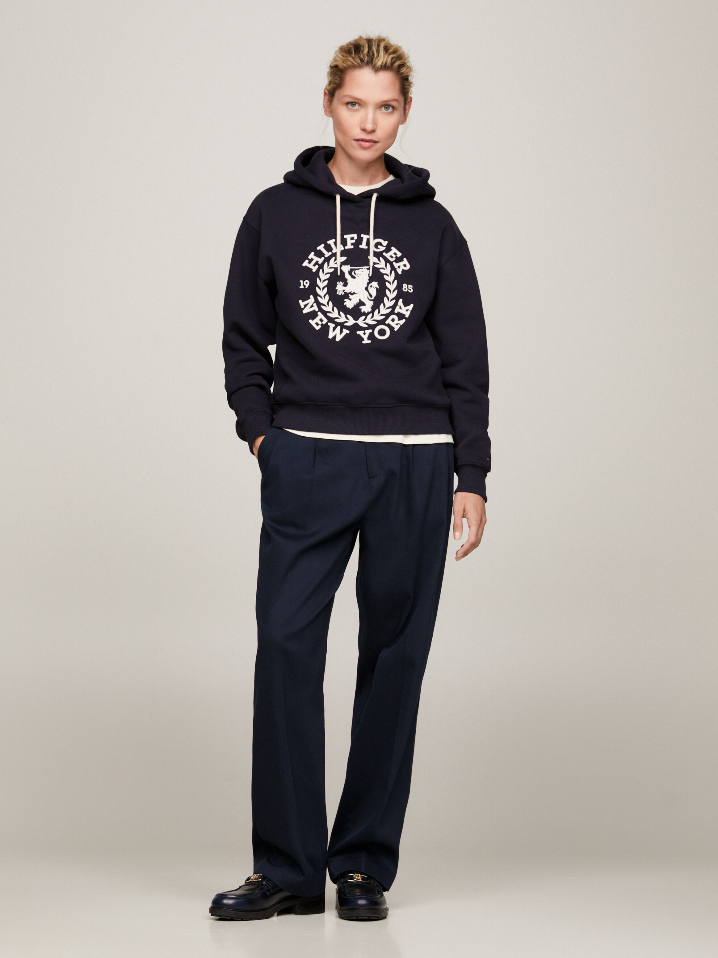 Tommy hilfiger exclusive hoodie sweatshirt online