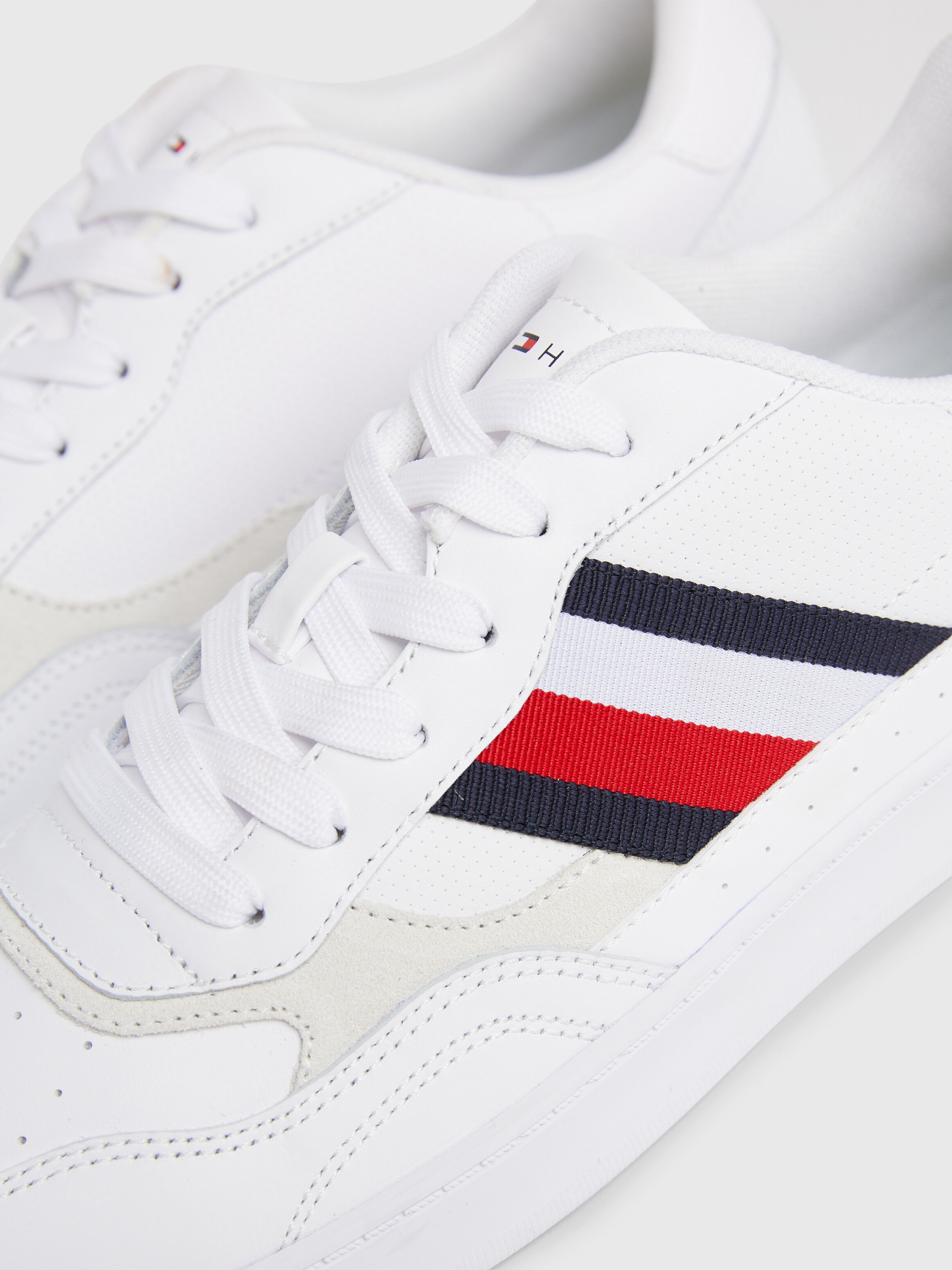 Retro Stripe Cupsole Court Trainers natural Tommy Hilfiger Taiwan
