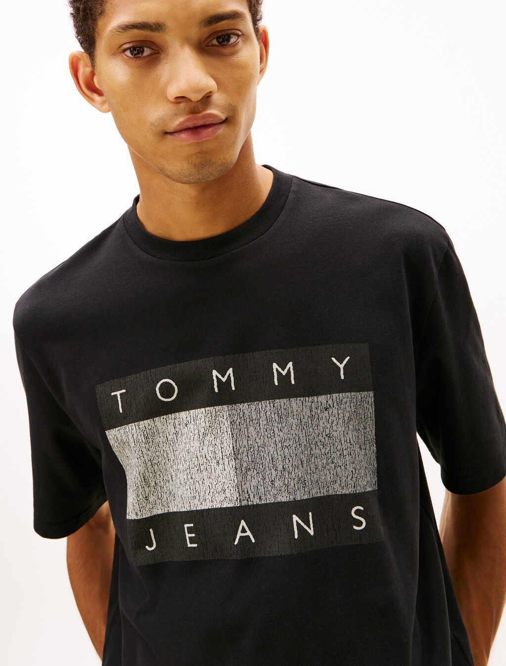 90s Tonal Flag Badge T-Shirt, Black, hi-res