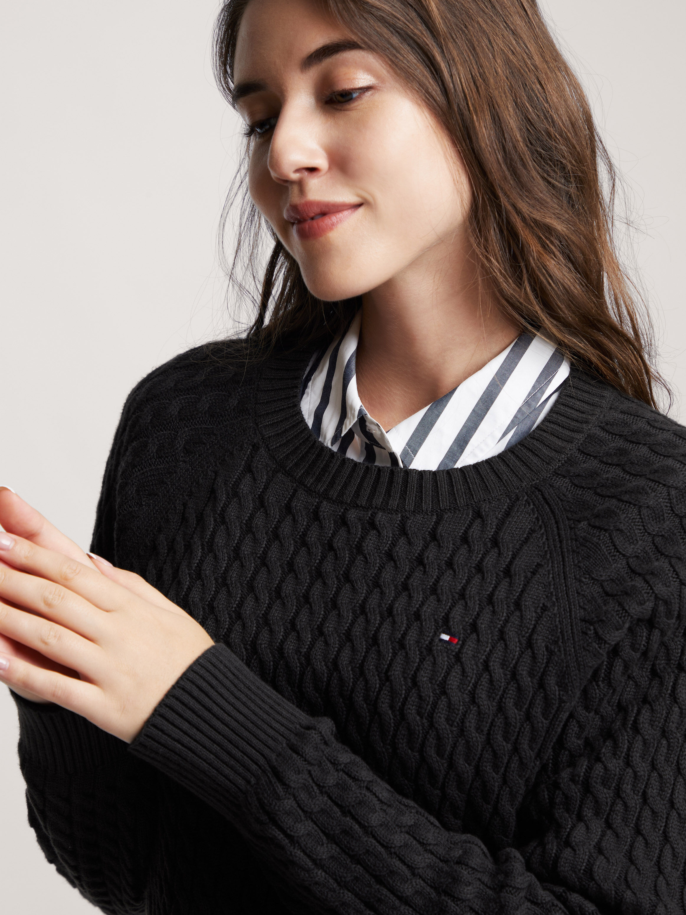 Cable knit jumper top black