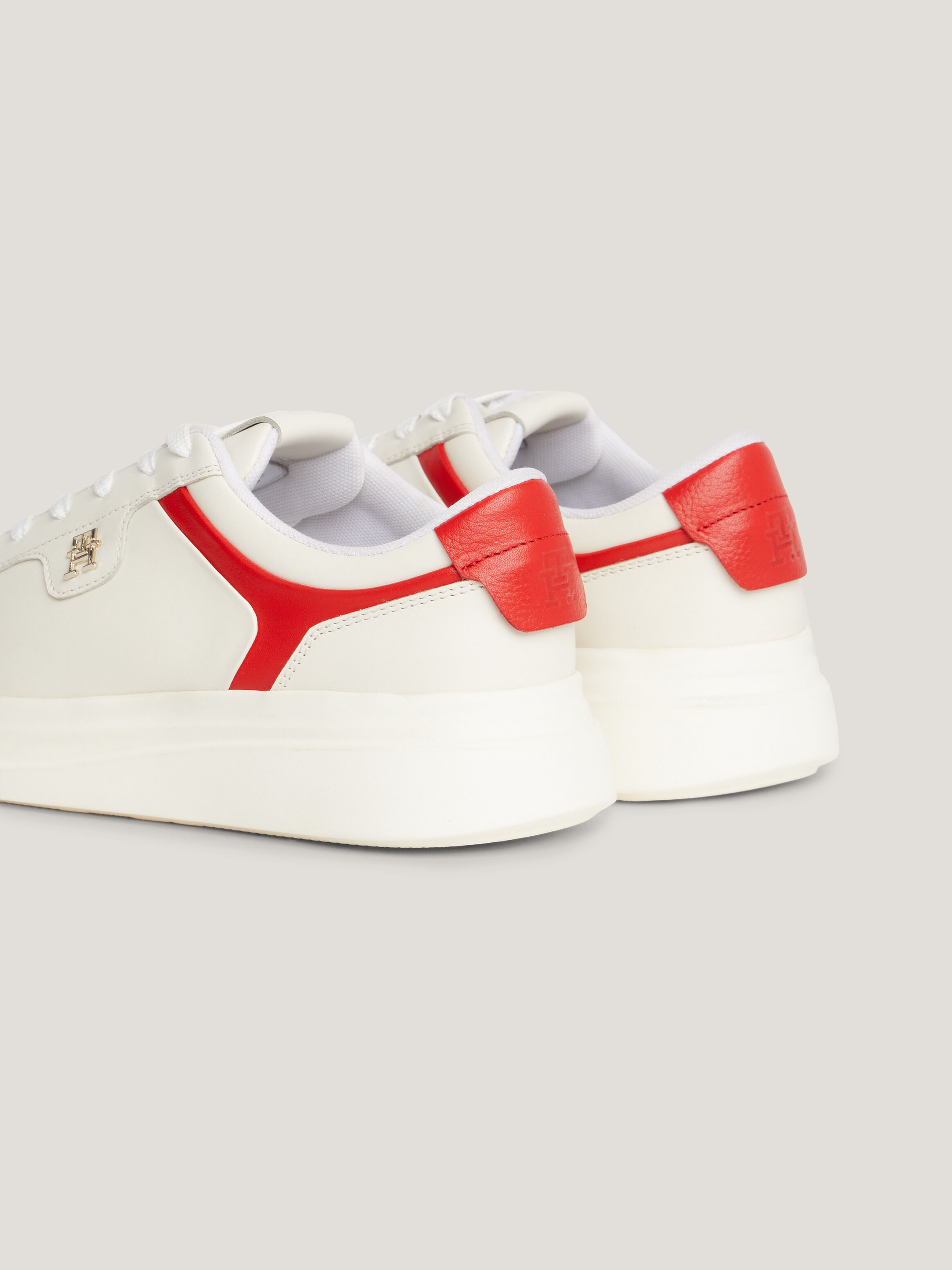 Tommy hilfiger tai sneaker hotsell