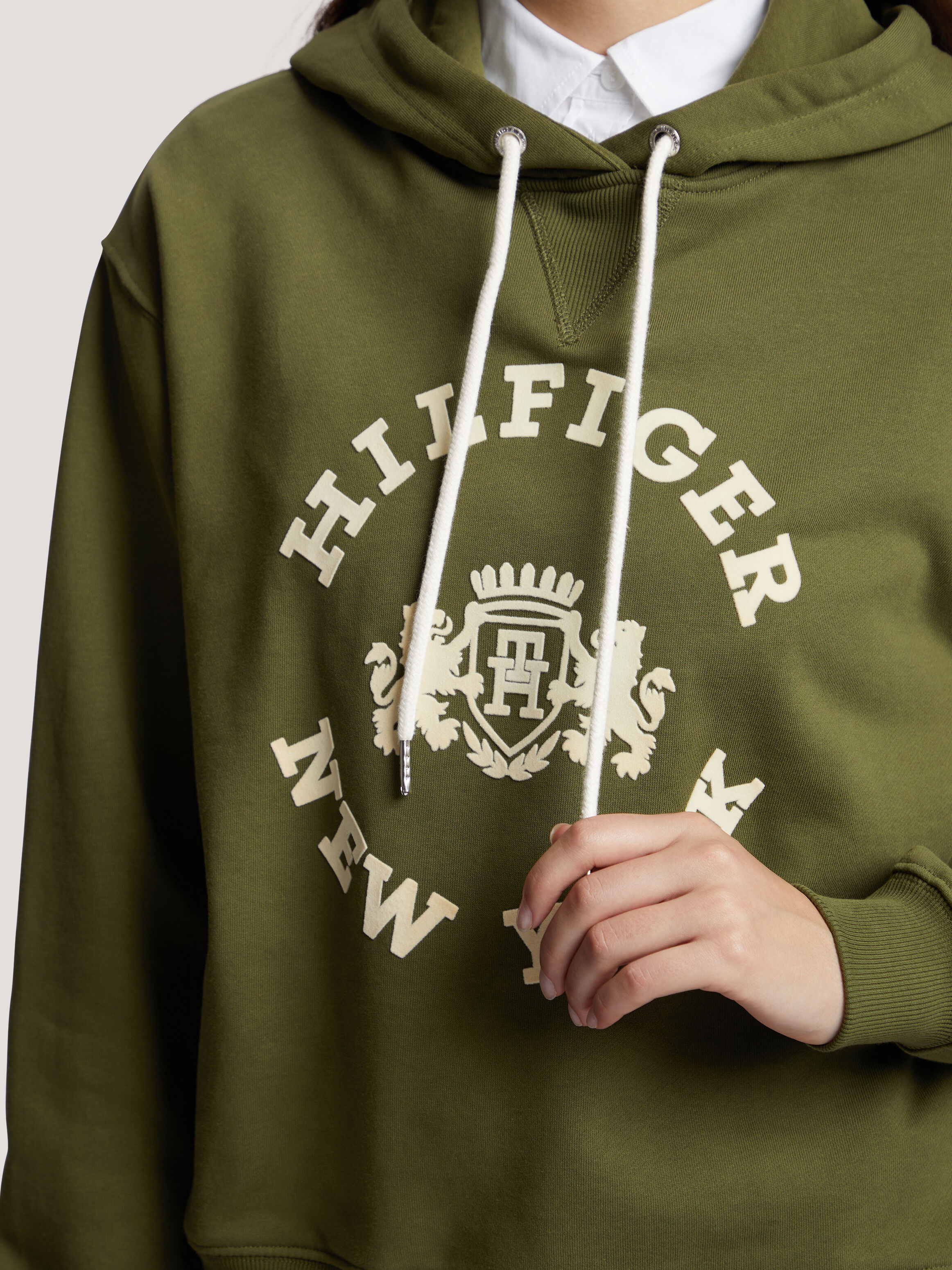 Tommy hilfiger mascot sales hoodie