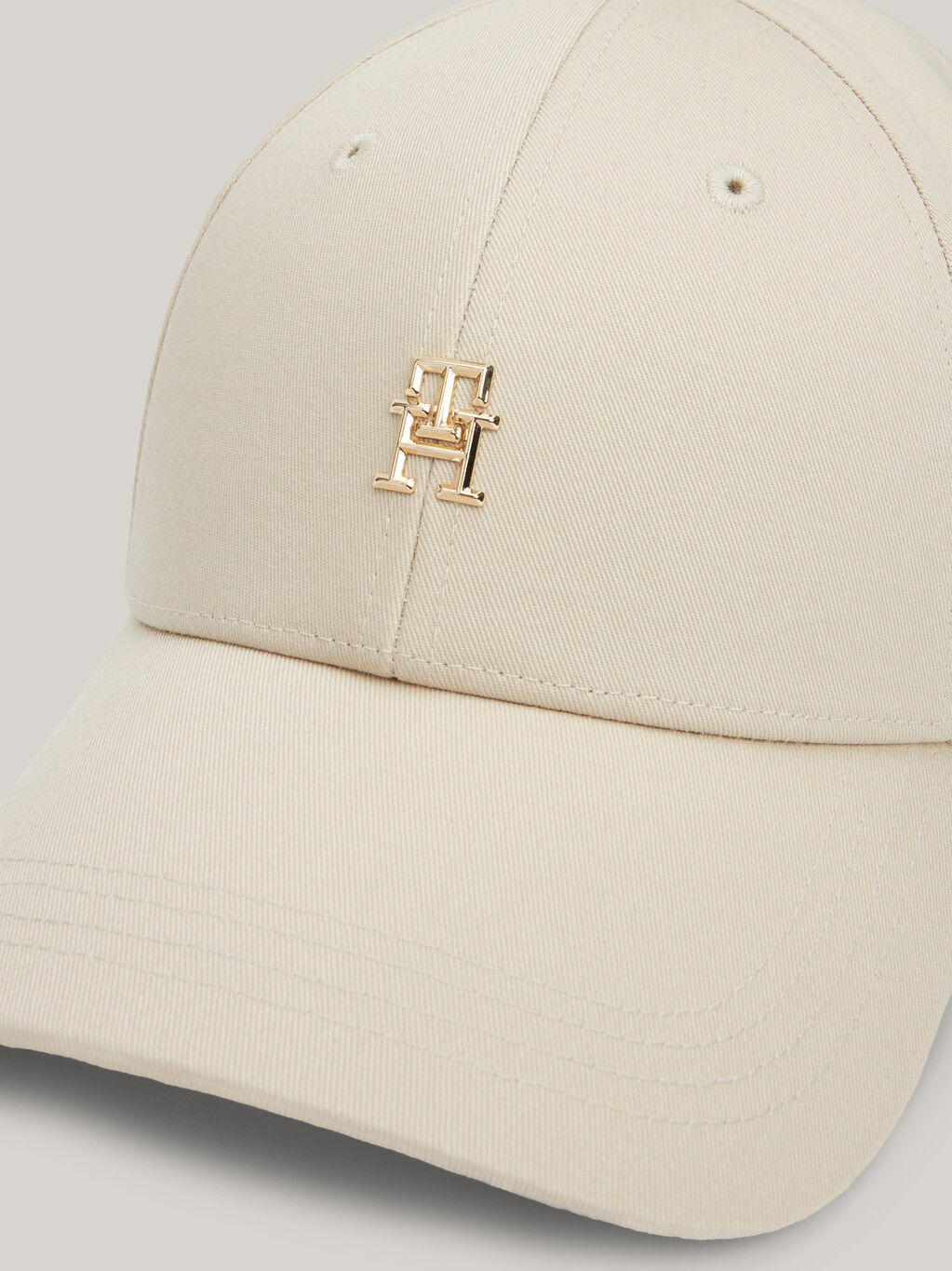 TH Monogram 飾牌棒球帽, Classic Beige, hi-res