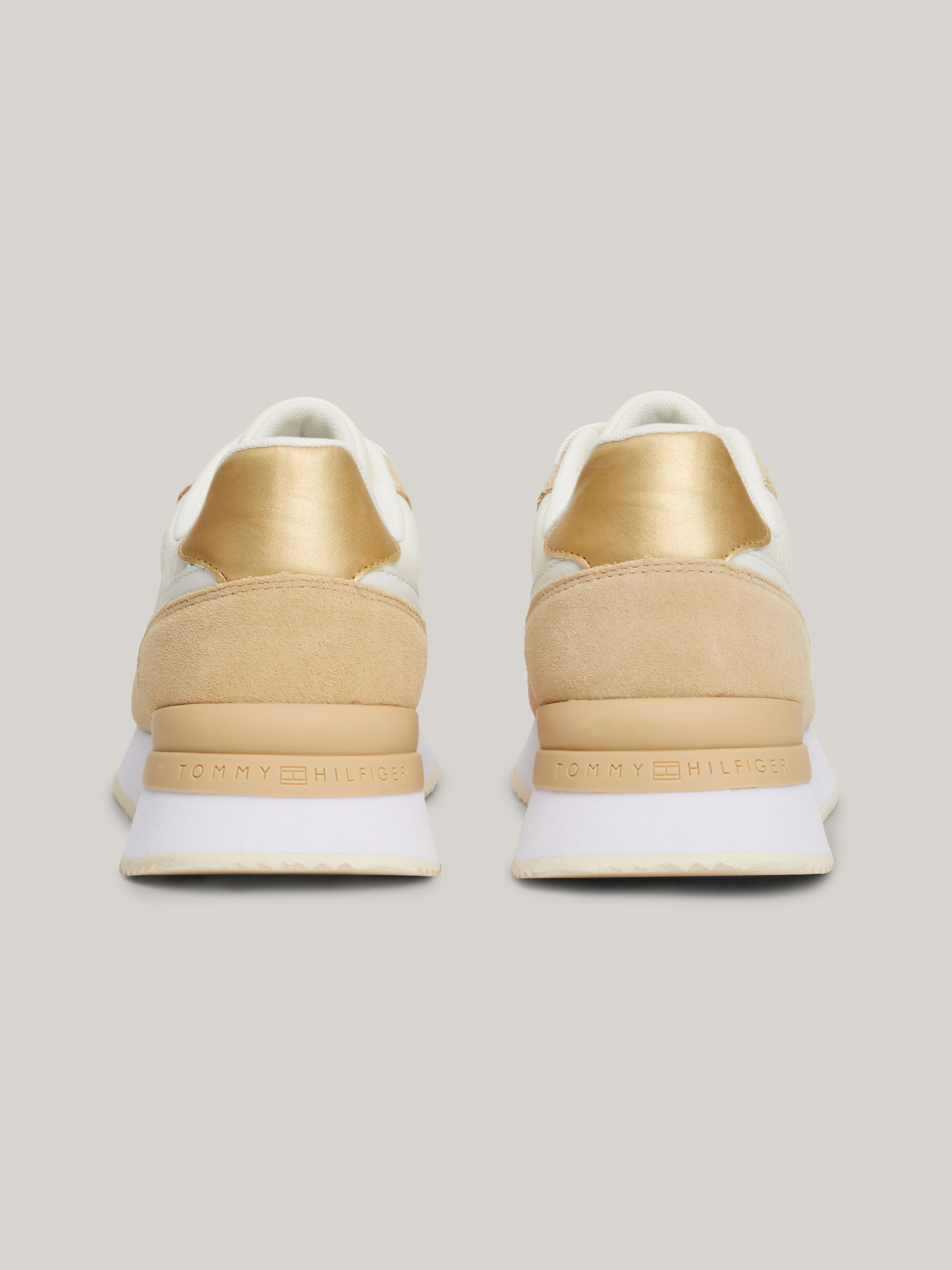 Tommy hotsell girl shoes