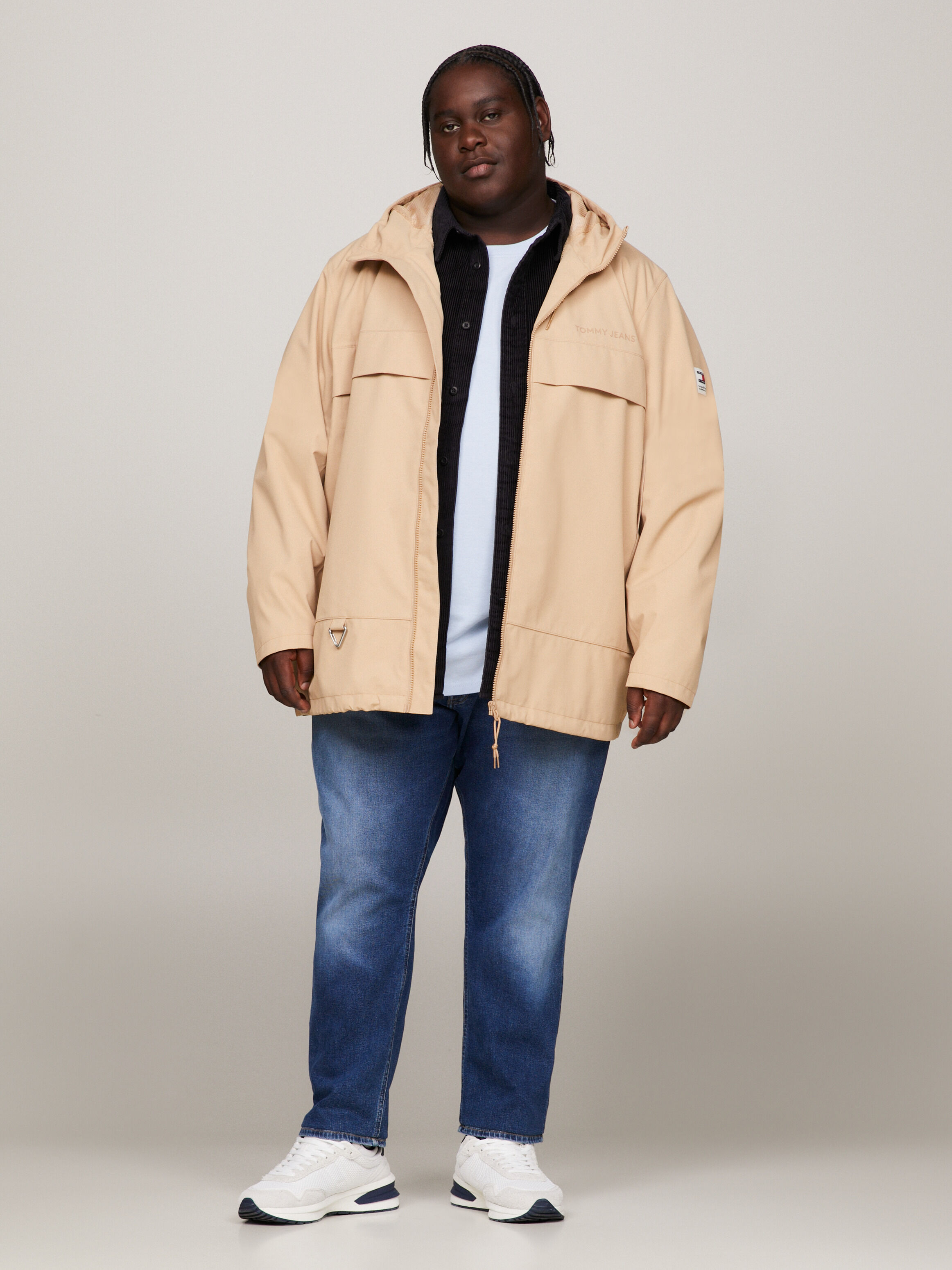 Tommy hilfiger clearance jeans windbreaker