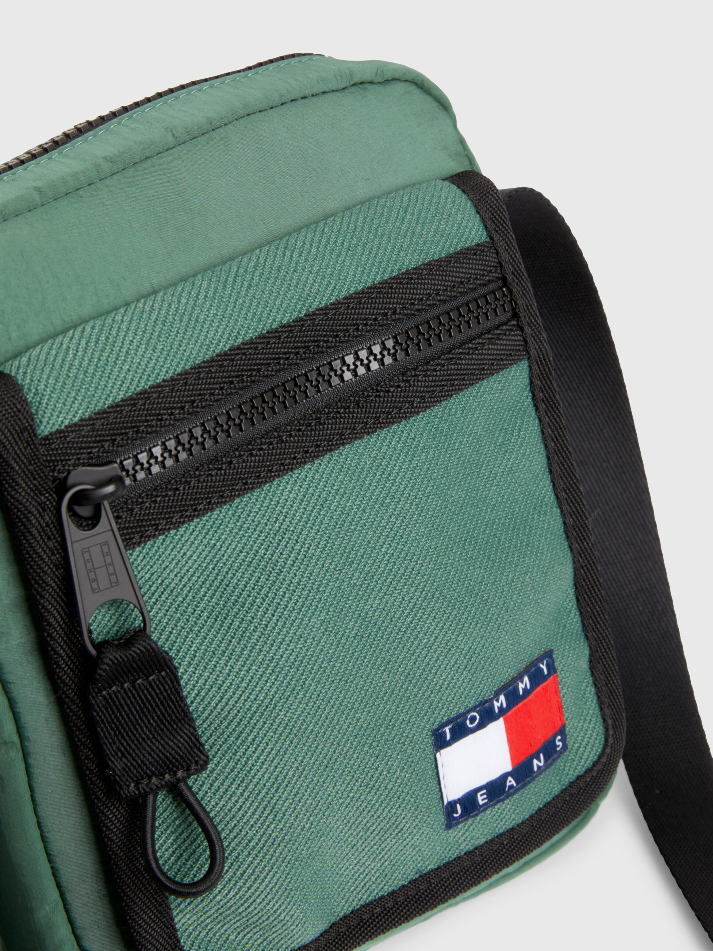 Tommy jeans side bag on sale
